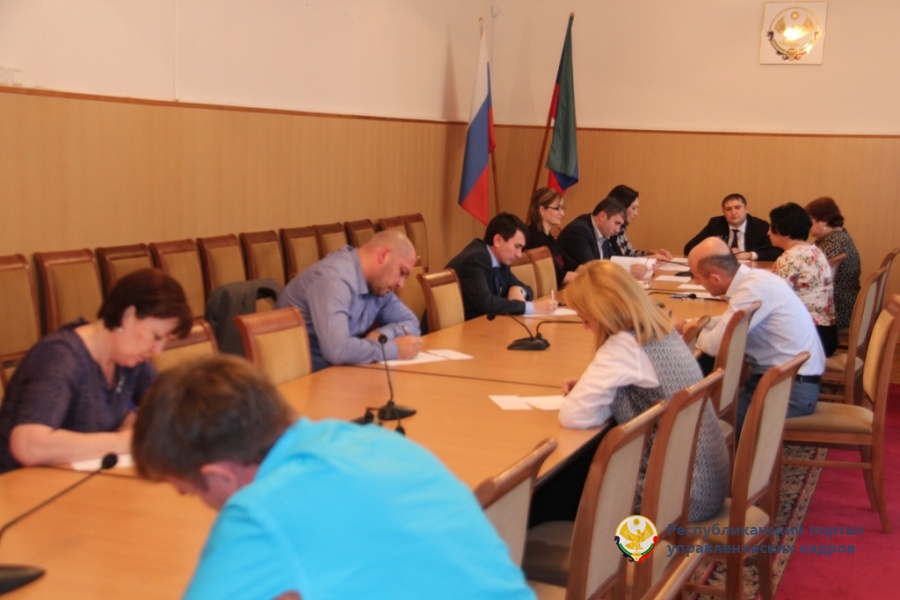 26.11.2015 в Министерстве труда и социального развития Республики Дагестан прошел очередной конкурс на замещение вакантных должностей