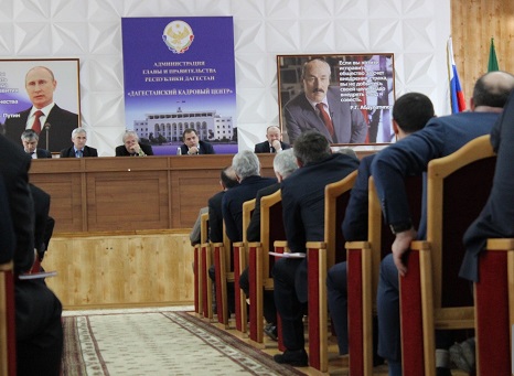 15 марта, на базе ГБУ ДПО РД «Дагестанский кадровый центр» проведен  семинар по вопросам снижения неформальной занятости.