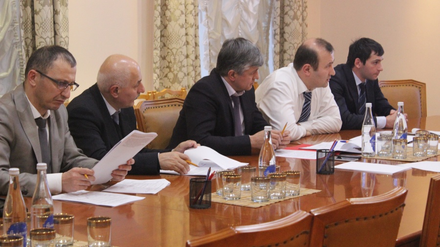 В Агентстве по дорожному хозяйству Республики Дагестан прошел конкурс на замещение вакантных должностей государственной гражданской службы Республики Дагестан