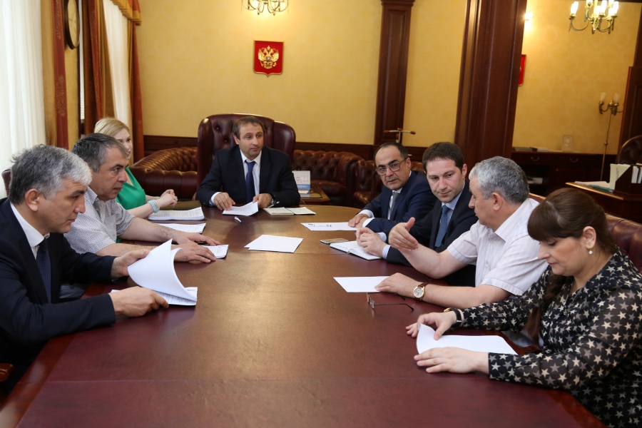 В Министерстве по земельным, имущественным отношениям и вопросам торговли Республики Дагестан прошел конкурс на замещение вакантных должностей государственной гражданской службы  РД