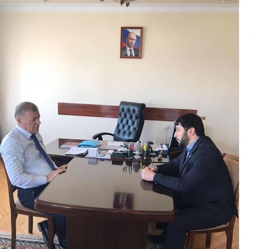 «Чтобы быть лучшим,  нужно конкурировать с лучшими. Это одна из причин, по которой я решил участвовать в конкурсе...»